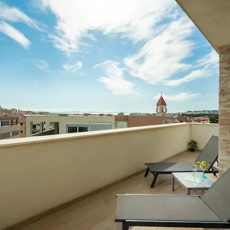 Penthouse Nika * Podstrana