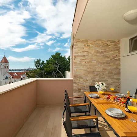 Apartamento Penthouse Nika
