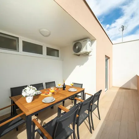 Penthouse Nika Apartamento