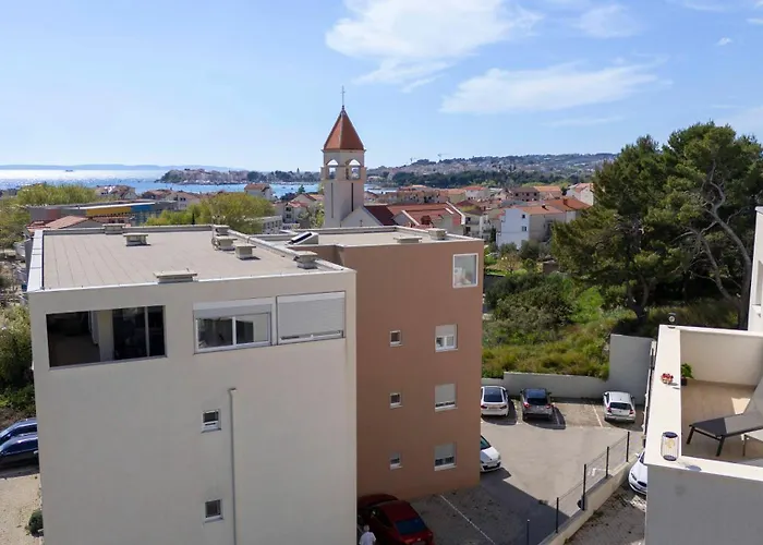 Penthouse Nika 公寓 *