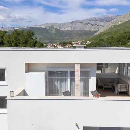 Penthouse Nika Podstrana